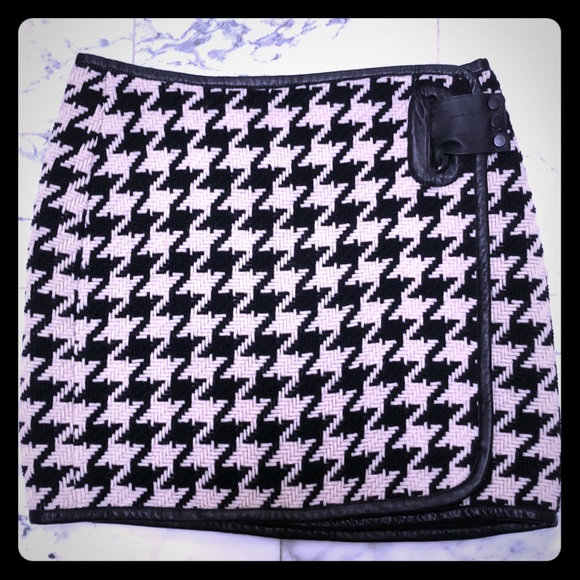 Cynthia Steffe houndstooth mini skirt - Picture 1 of 2